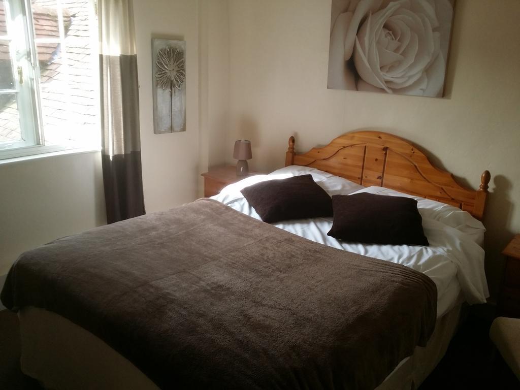 The Bull Hotel Downton (Wiltshire) Quarto foto